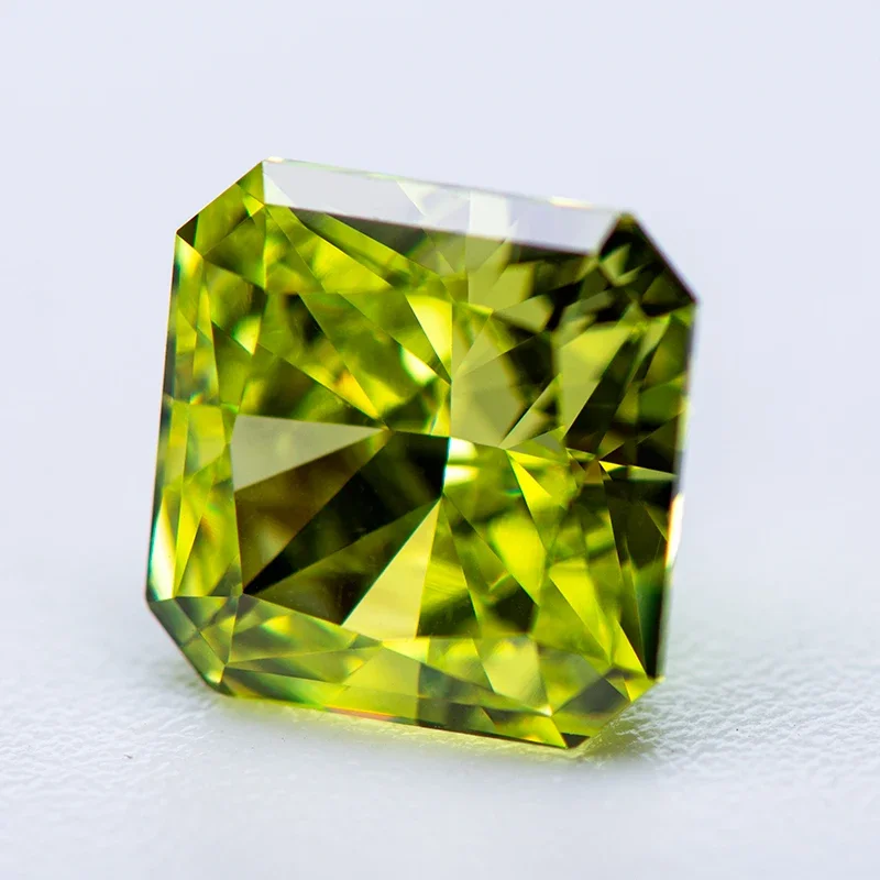 Cubic Zirconia Crushed Ice Cut Asscher Shape Apple Green Color Charms Beads for Diy Jewelry Making Ring Materials No Certificate