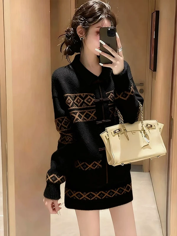 

New Chinese Style Knitted Set with Buttoned Sweater Cardigan Half Skirt Two-Piece Women's Fashion Autumn Winter Warm Casual Wear