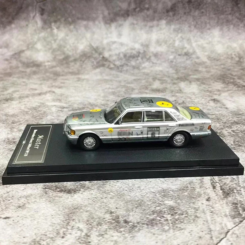 마스터 1:64 모델 자동차 W126 560SEL 합금 다이 캐스트-베를린 2000 LTD 499 컬렉션