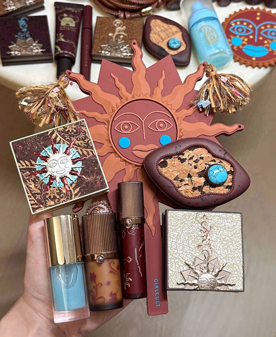 Girlcult Loulan Hippie Series 4 Color Eyeshadow Face Makeup Non Stick Lip Gloss Blush Multi-purpose Cream