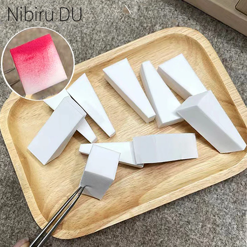 

Nail Art Sponge White Triangle Sponges Nail Brush Gradient Effect Painting Gel Polish Fade Color DIY Manicure Nails Accessories