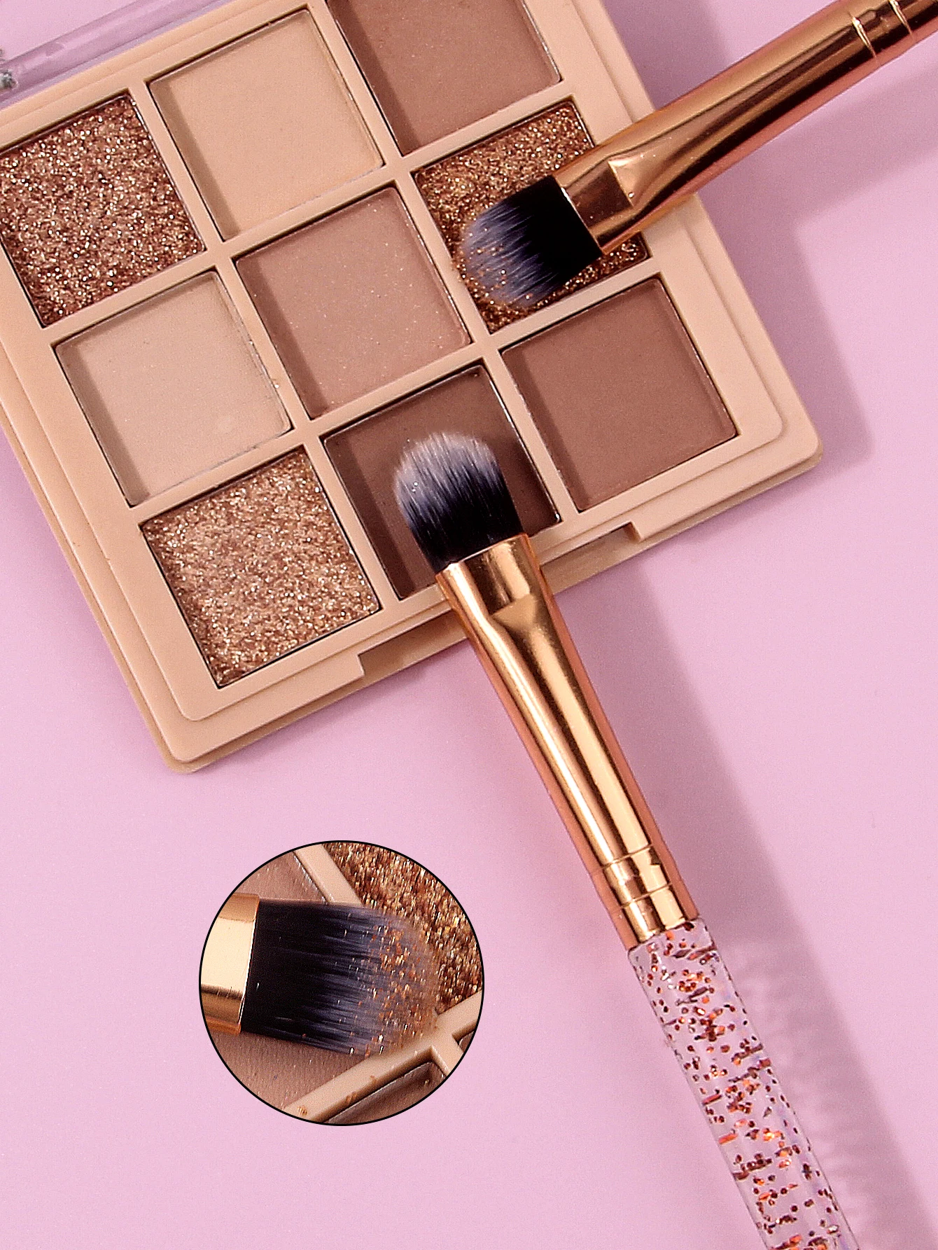 แปรงอายแชโดว์ 2 ชิ้น แปรงเขียนคิ้ว และแปรงเบลนด์ แปรงแต่งตาอเนกประสงค์สำหรับผู้เริ่มต้น