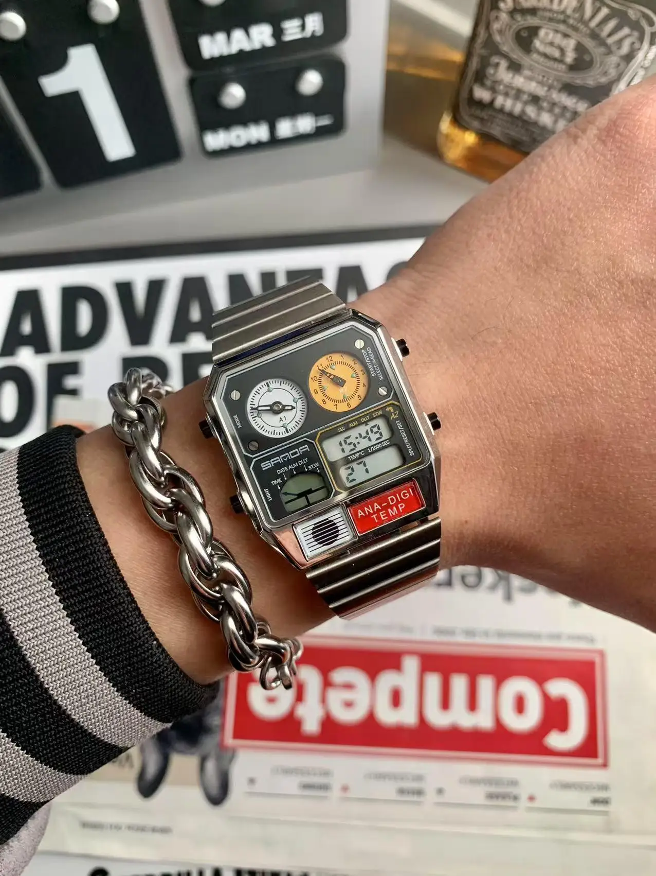 Men's Watches Multifunctional Outdoor Sports Retro Square Ultra-thin Steel Waterproof Alarm Clock Dual Display Electronic Watch