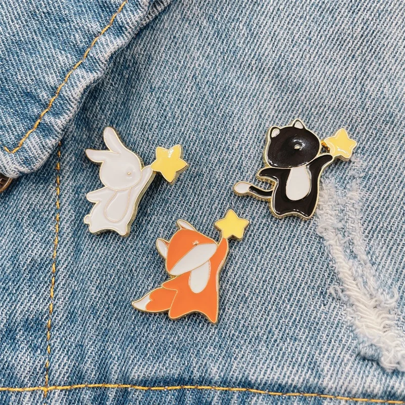 Cartoon Cute Animals Stars Enamel Pins Cats Fox Rabbit Alloy Pins Badges Sweet Clothes Accessories Fashion Jewelry Gifts