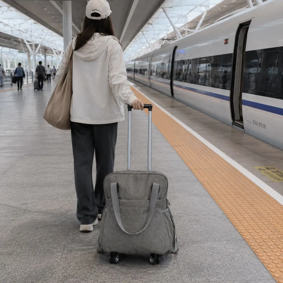 Foldable Waterproof Convertible Backpack‑Rolling Bag, 2‑in‑1 Shoulder & Trolley Travel Bag for Men Women Outdoor Trip School Use