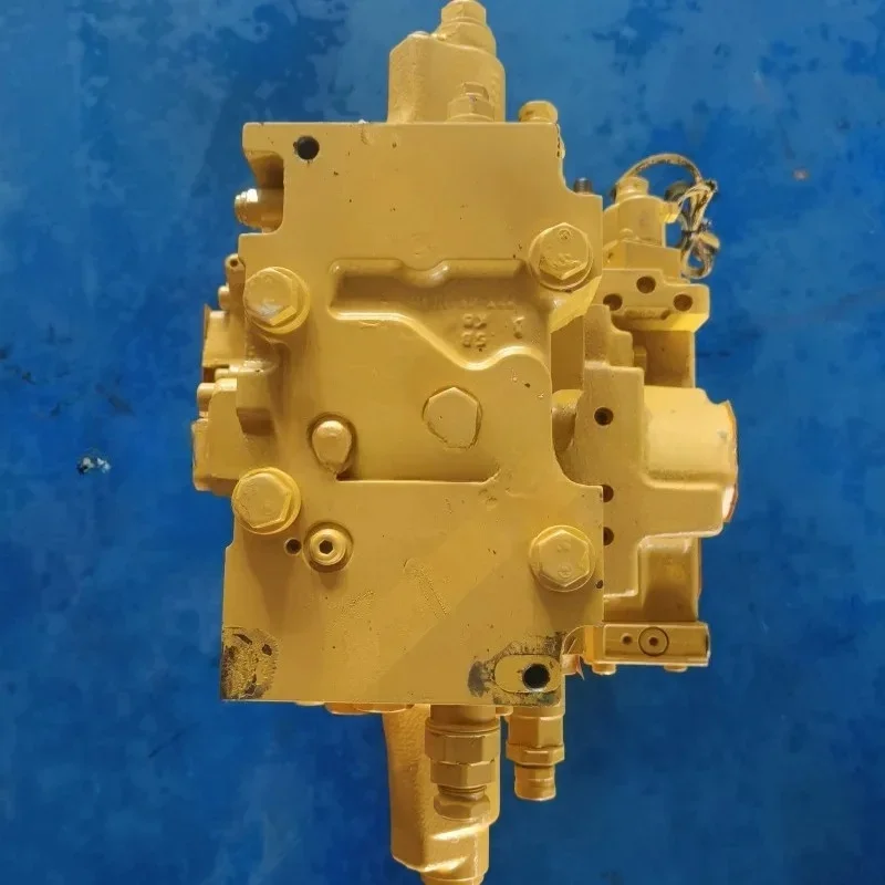 Applicable to:723-46-2910 2 Main Valve Assembly Distribution Valve for Komatsu PC200-8MO Excavator Parts