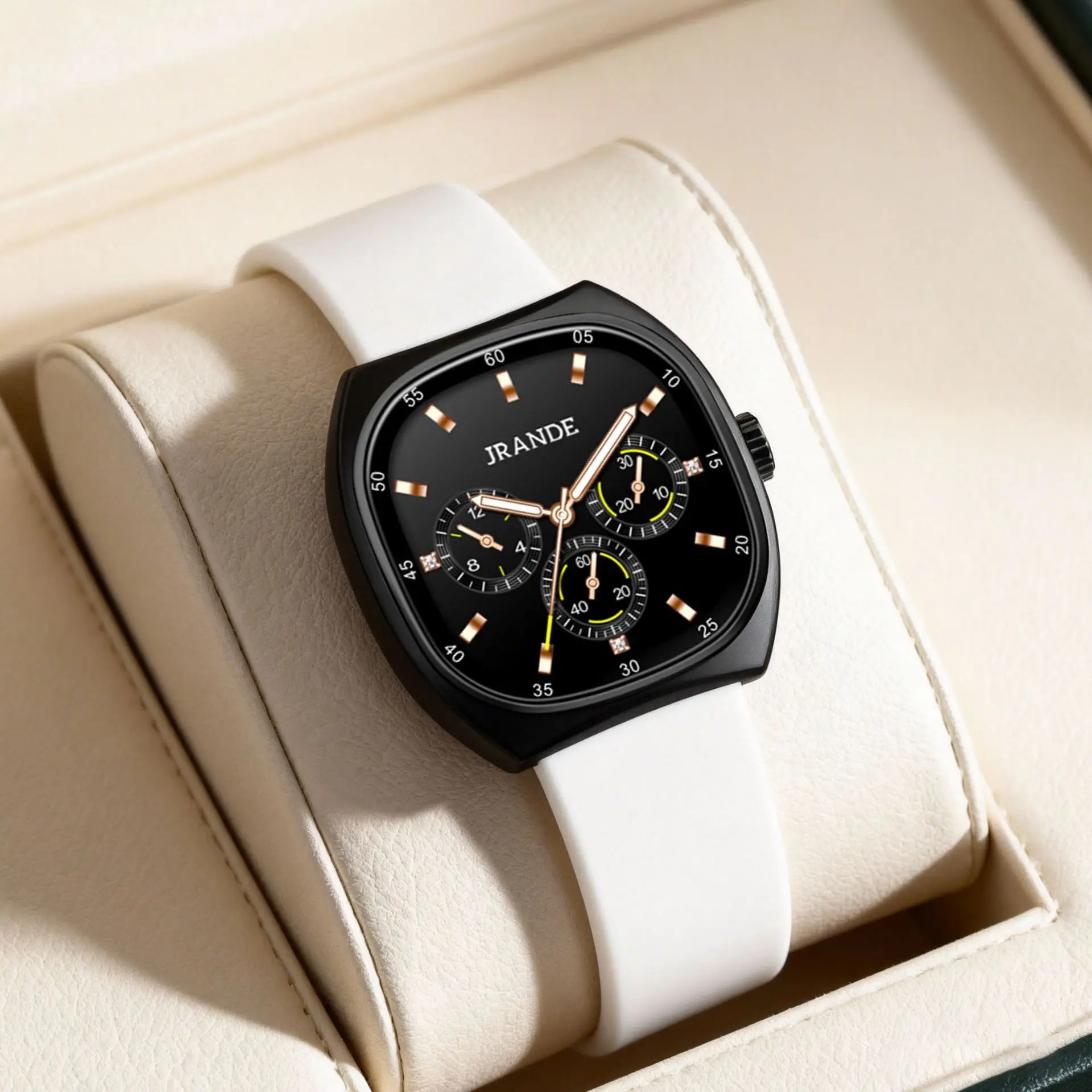New Unisex Fashion Watch With A Large Dial, Quartz Movement. Stylish And Luxurious Wristwatch, High-Quality Watch For Women.