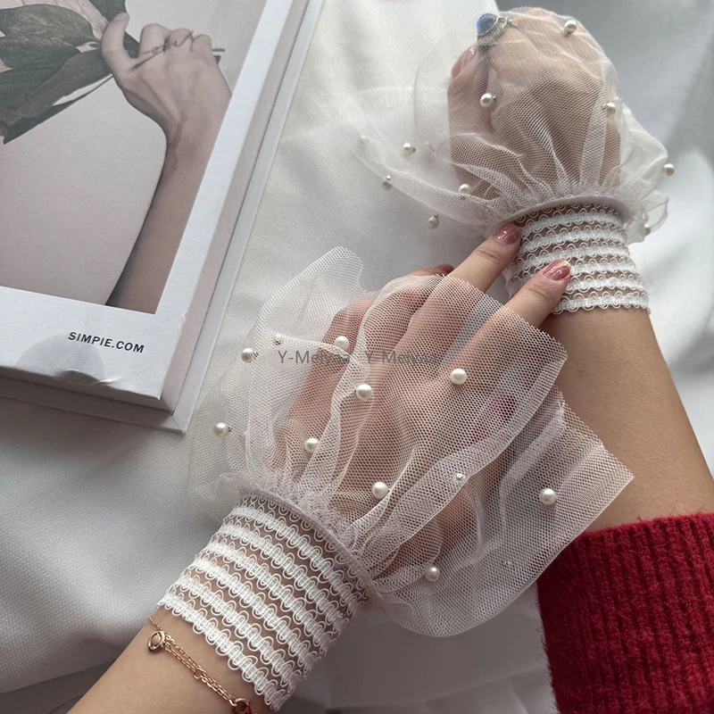 1 คู่สีดําสีขาวลูกปัดตาข่ายเล็บ Art Photo ถุงมือเล็บการถ่ายภาพ Props ปลอมจีบเล็บเคล็ดลับเล็บจอแสดงผล Accessor