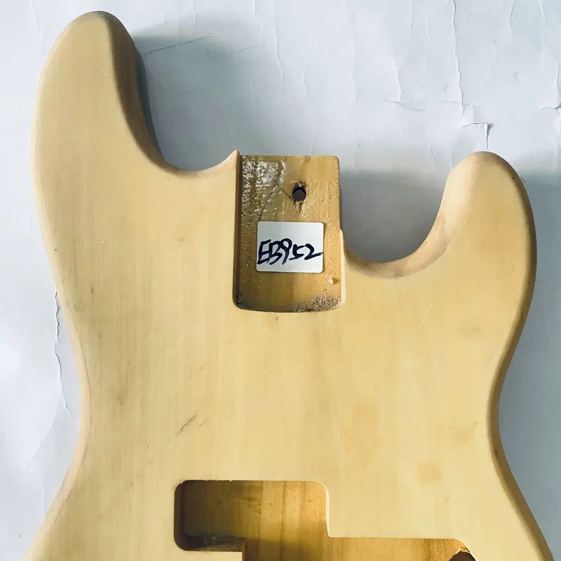 EB952  PB Bass Solid Alder Wood Unfinished Electric Bass Body Right Hand for Replace and DIY with Damages