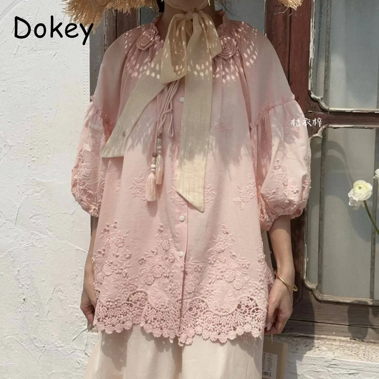 

Винтажная элегантная белая блузка с рюшами в стиле Лолита для женщин, японский стиль Мори, свободная блузка с рукавами-фонариками, осенние женские топы в стиле Кавайи