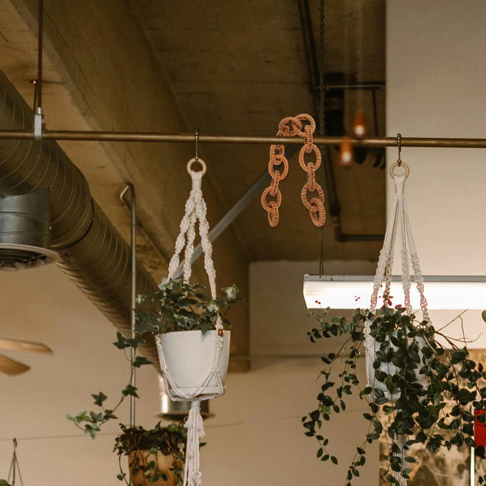 

Rattan Woven Link Chain Decor Wall Hanging Ornament Rustic Home Decor For Living Room Bedroom Wedding Farmhouse Style Wall