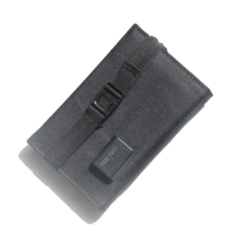 حقيبة يد محمولة خفيفة الوزن بحجم مناسب للسفر وقابلة للطي بقدرة 10 وات تعمل بالطاقة الشمسية مع شاحن USB للاستخدام الخارجي في iPhone