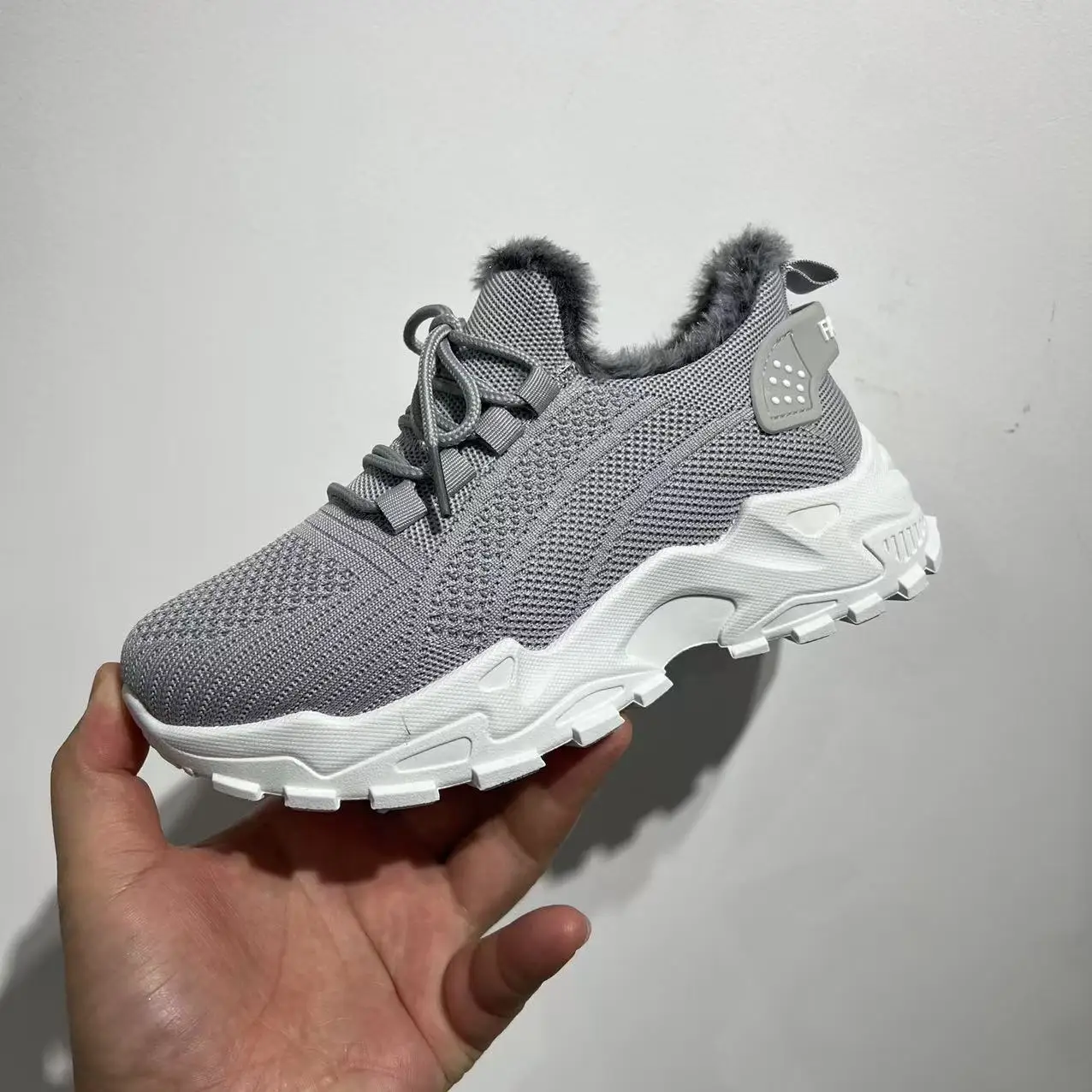 Damen Winter-Thermosneaker aus Strickstoff mit Schnürung, Plüschfutter, rutschfester dicker Plateausohle, Outdoor-Wanderschuhe, Freizeitschuhe – Detail 1