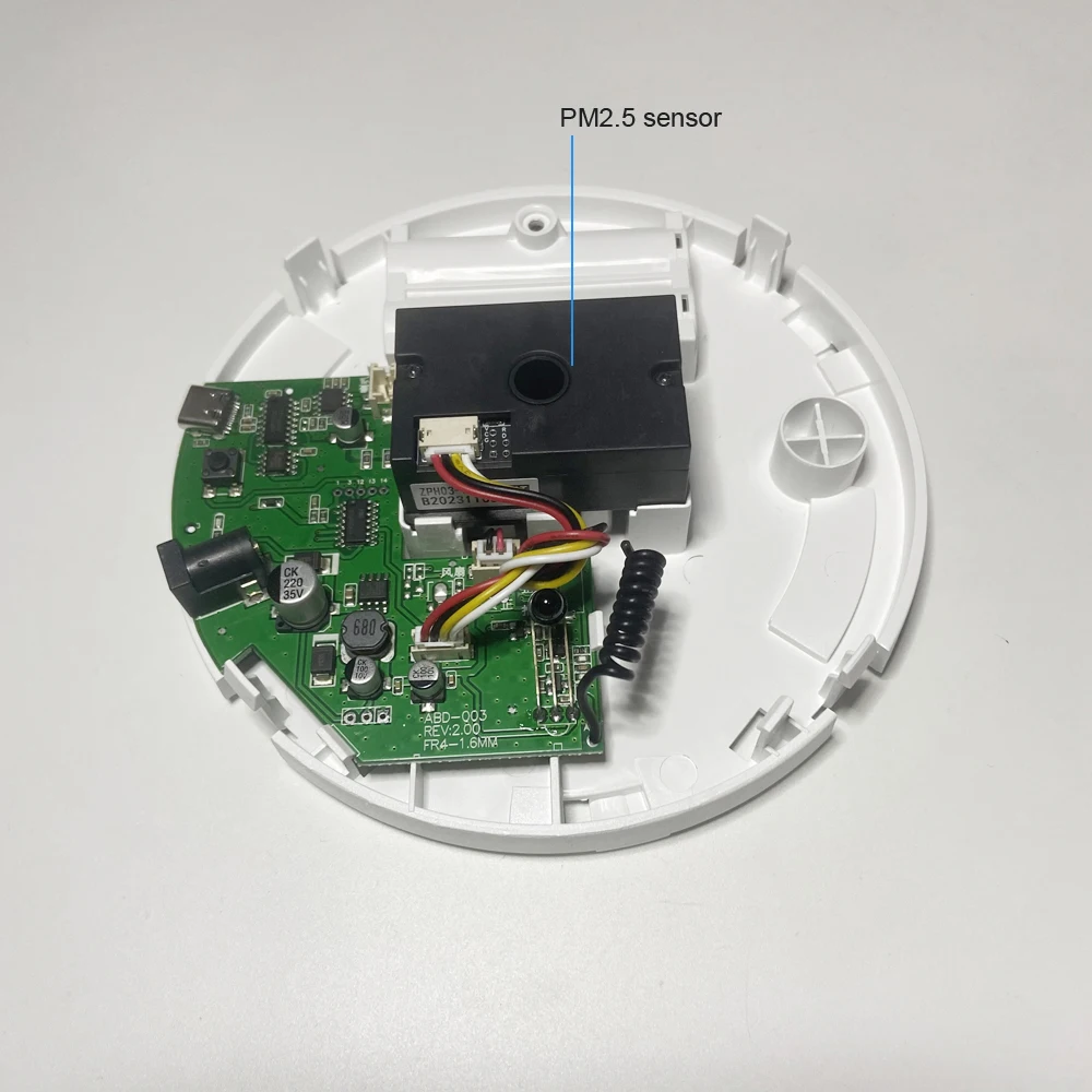 1 قطعة كاشف التدخين عالي الحساسية للمرحاض PM2.5 الاستشعار مع تذكير صوتي لاسلكي للتحكم عن بعد إنذار السجائر