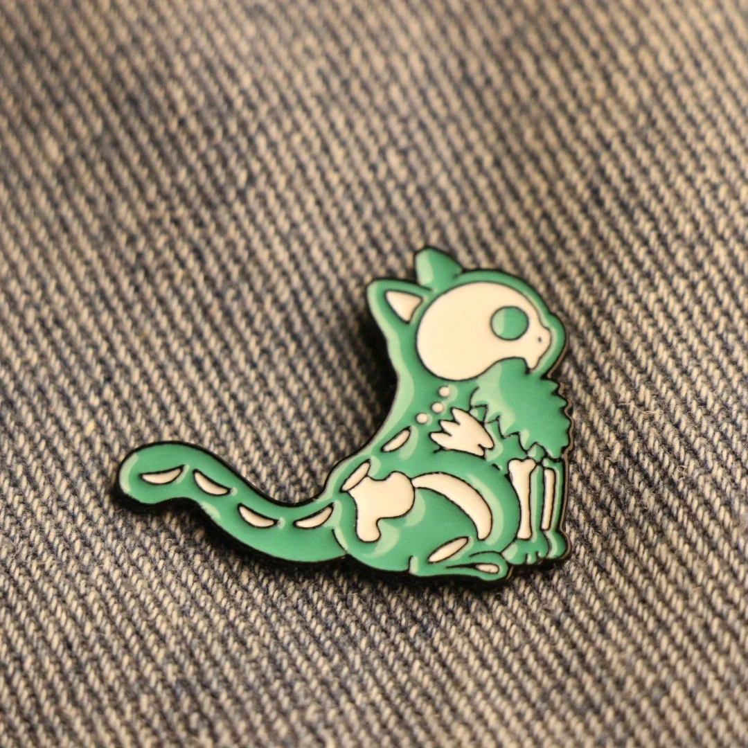 1 Cute and humorous cartoon pin, featuring a skeleton cat, suitable for both boys and girls to match clothing and backpack wear.
