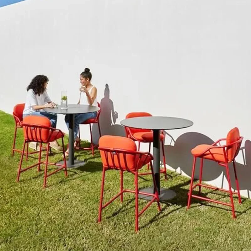 Chaises de bar d'extérieur, chaise haute de café de jardin de célébrités d'internet de cour, tables et chaises de loisirs créatives en plein air ouvertes