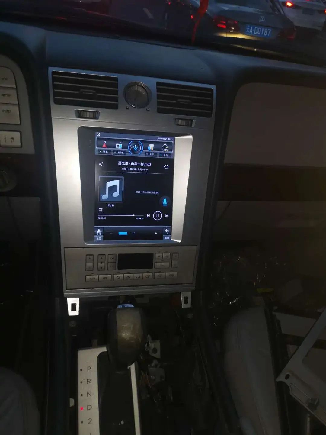 

Автомобильный радиоприемник с экраном 9,7 дюйма для Lincoln Navigator 2005-2009, Android, GPS-навигация, мультимедийный видеостереоприемник, головное устройство