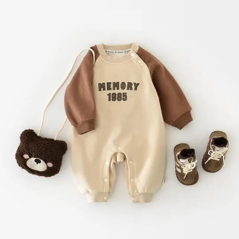 

2025 Winter New Baby Fleece Romper Letter Print Infant Boy Girl Plus Velvet Thick Jumpsuit Cotton Toddler Warm Clothes 0-24M