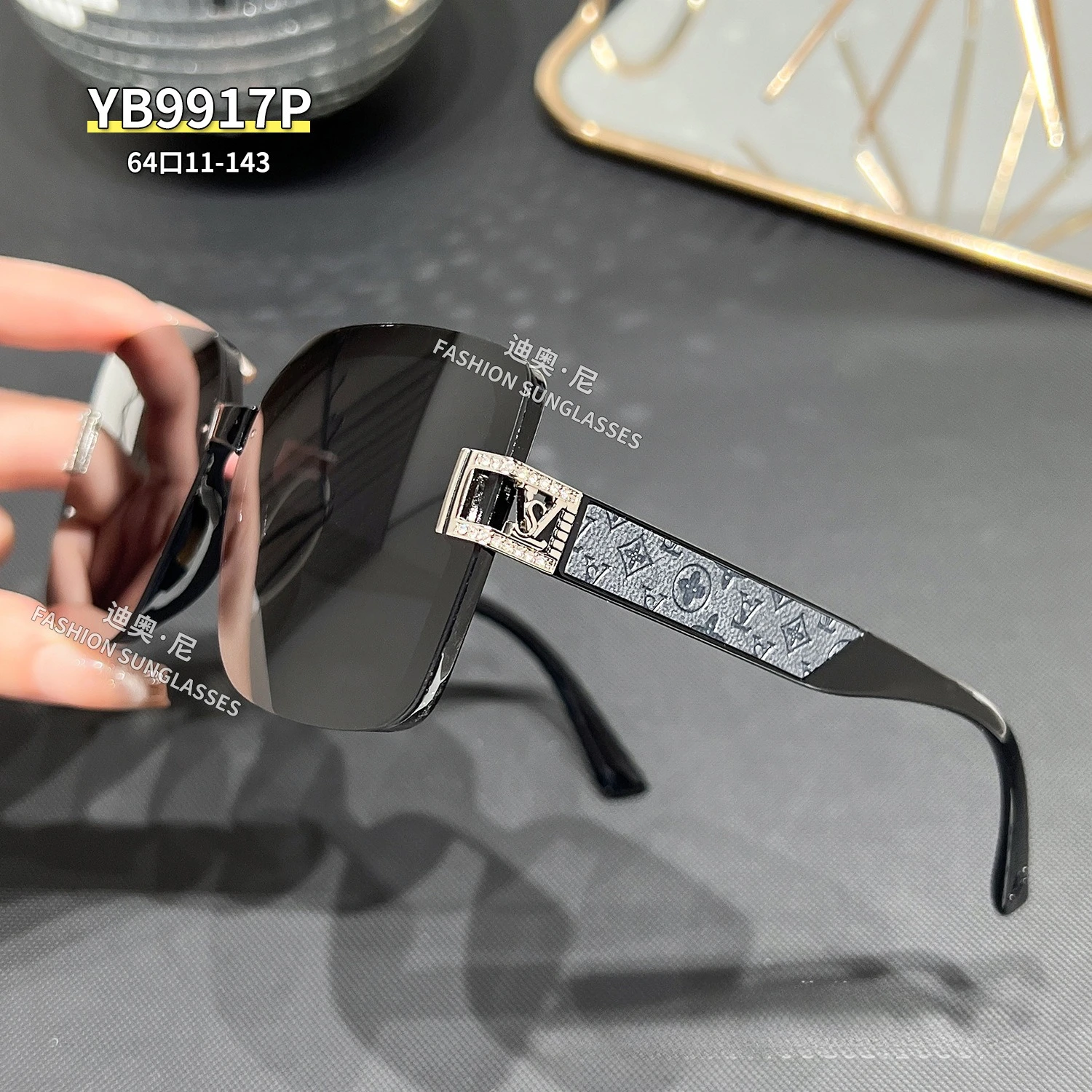 

Designer Polarized Sunglasses Driving Outdoor Luxe UV Protection High Quality Premium Frame Adventure Ready Eyewear