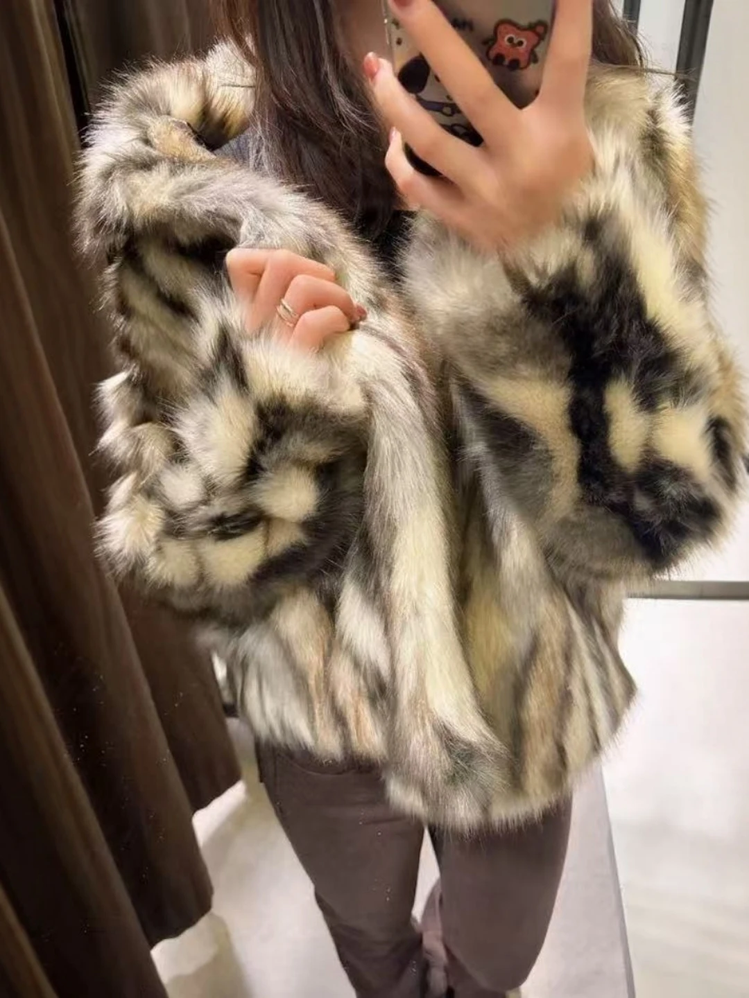 Novo Casaco de Pele com Gola Alta para Mulheres 2025, Padrão de Manchas Brancas, Ecológico, em Couro Simulado