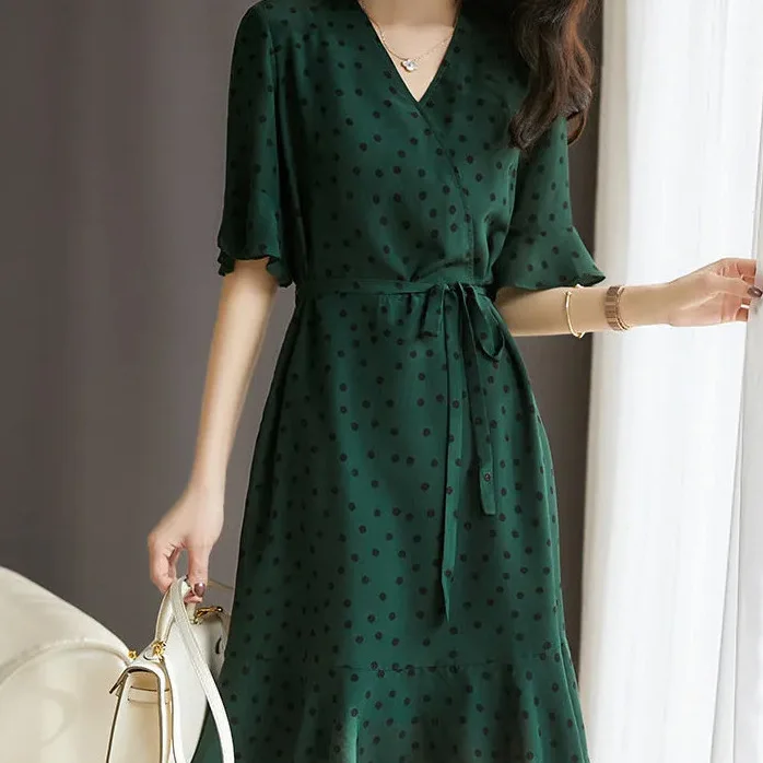 Imagem -03 - Hangzhou Mulberry Vestido de Seda para Mulheres Vestido de Comprimento Médio Bolinhas Pesado Verde Verão Novo 2024