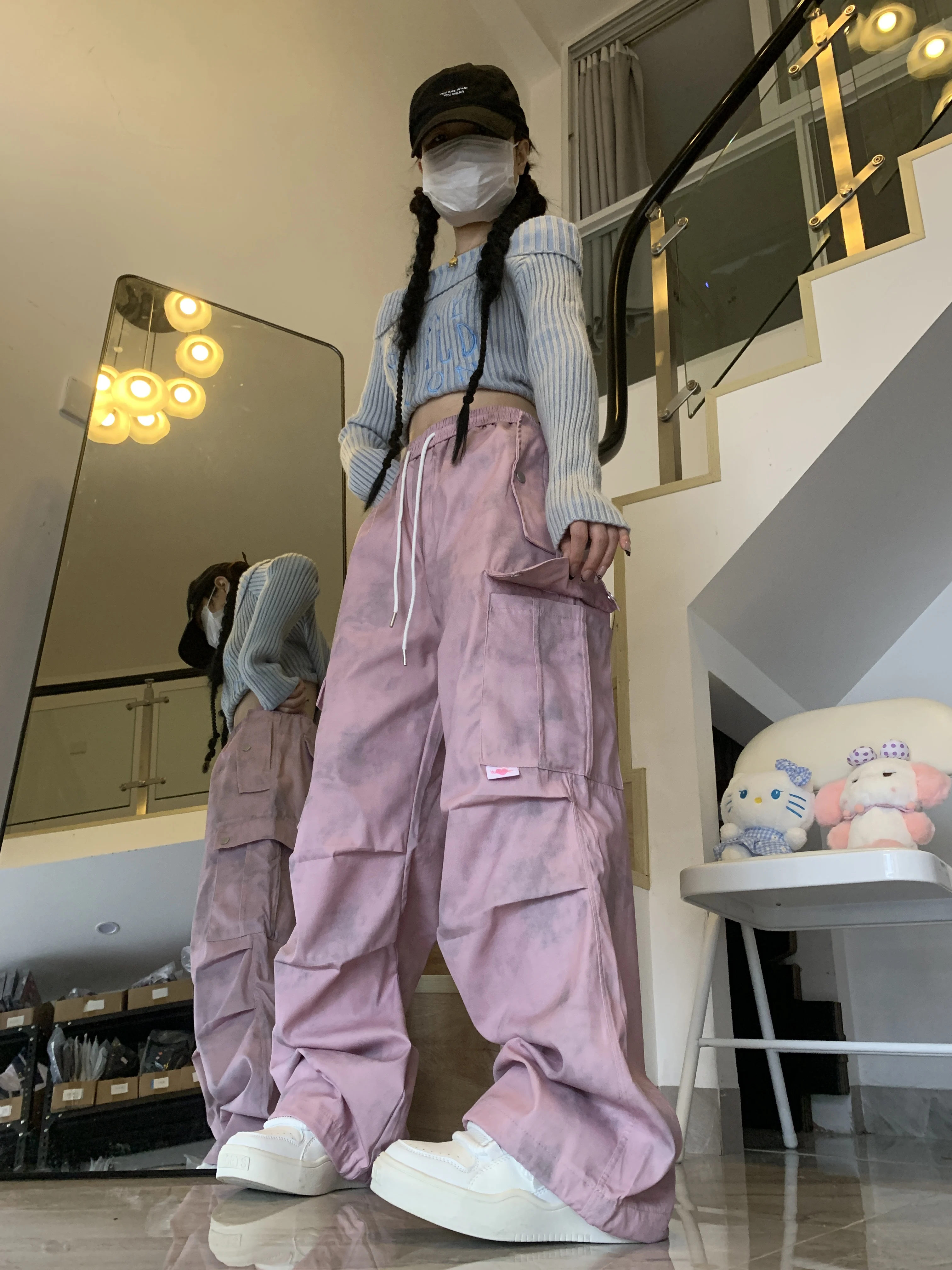 

Плиссированные брюки-карго в американском стиле High Street Tie-Dye для женщин, весенние и осенние брюки для джазовых танцев, свободные брюки для бега на шнурке, грязные розовые брюки-карго для женщин, новые плиссированные широкие брюки длиной до пола с в