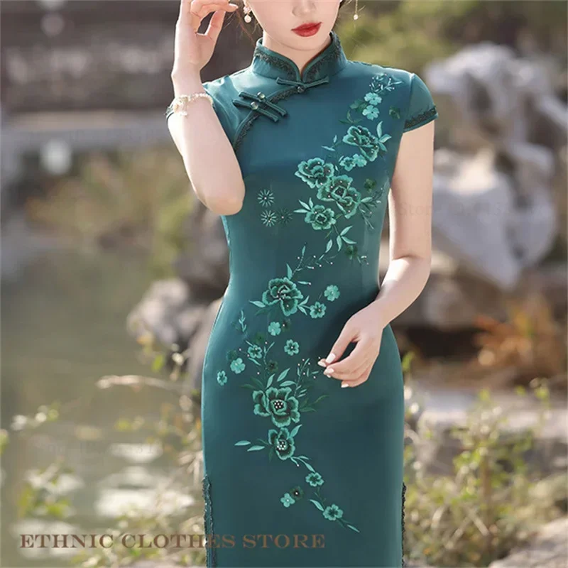 

Vintage Classic Embroidery Lady Long Qipao Chinese Traditional Cheongsam Oriental Costume Sexy Slim Split Chinese Dress Vestidos