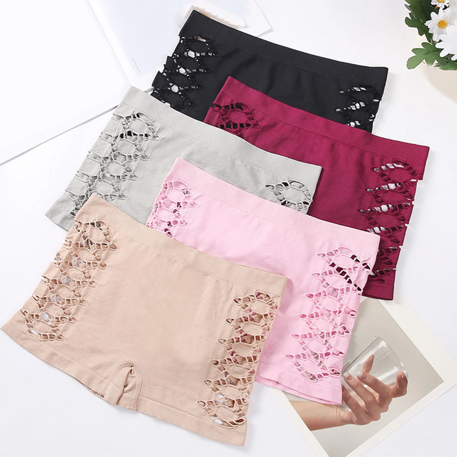 Mid-waist Hollow Out Panties Women Breathable Shapewear Lady Boyshort Knit Female Underpants New Style Women\'s Underwear