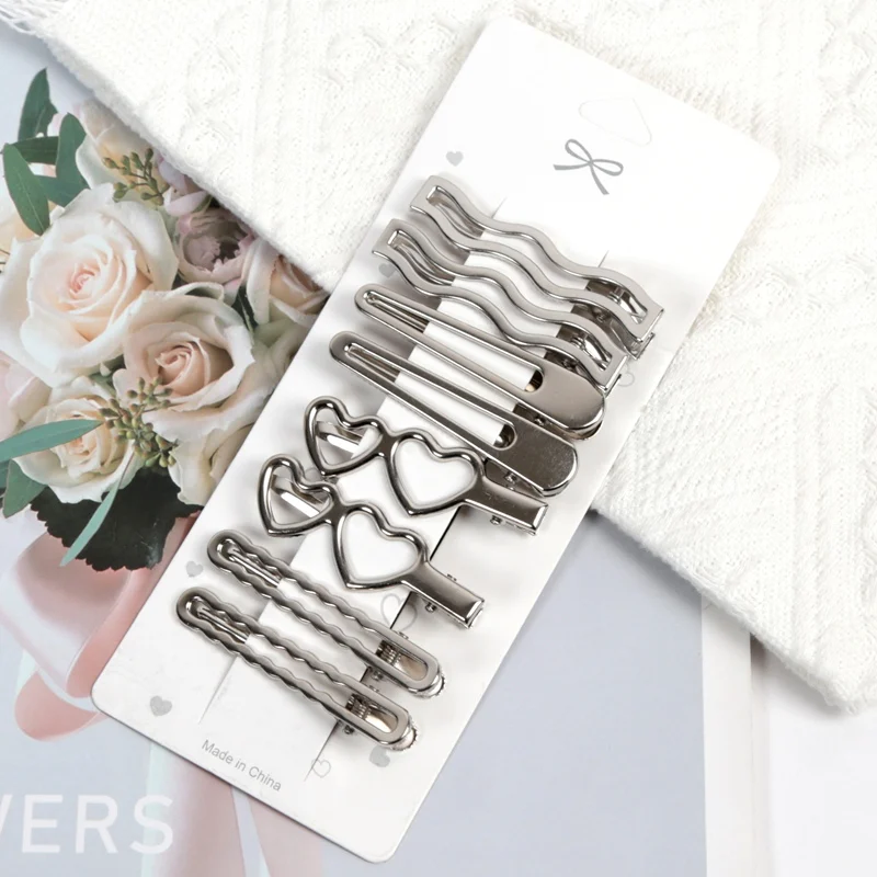 Silberfarbene Metall-Haarspangen für Frauen Y2K Entenschnabel-Haarnadeln Persönliche Kopfbedeckung Haarklammern Styling-Accessoires für Mädchen