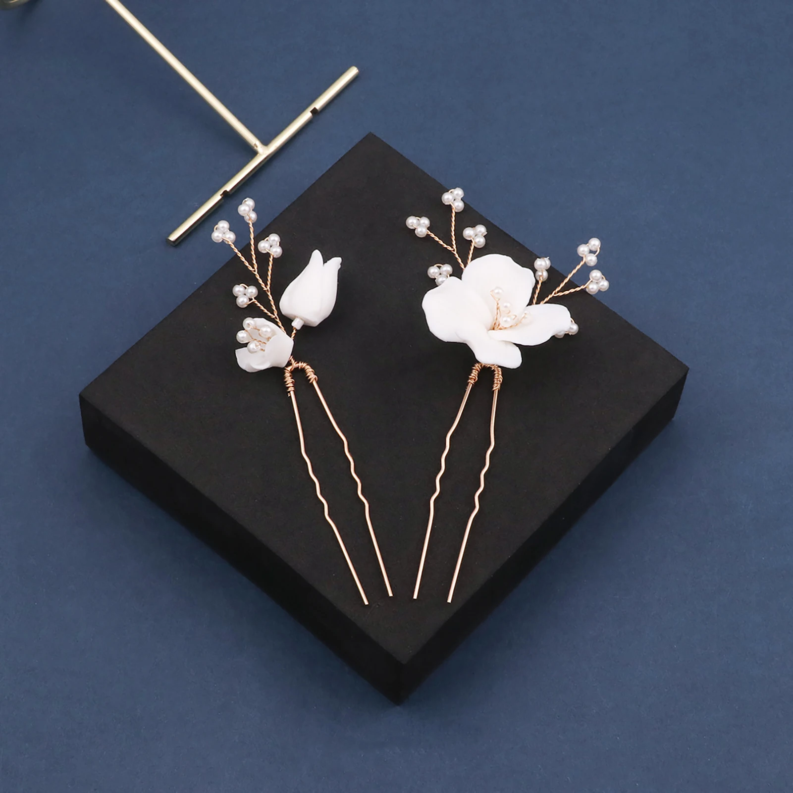 

White Ceramic Flower Hairpins 3Pcs U-Shape Hair Clips Fashion Hair Accessories for Women Bridal Wedding Party Hair Jewelry