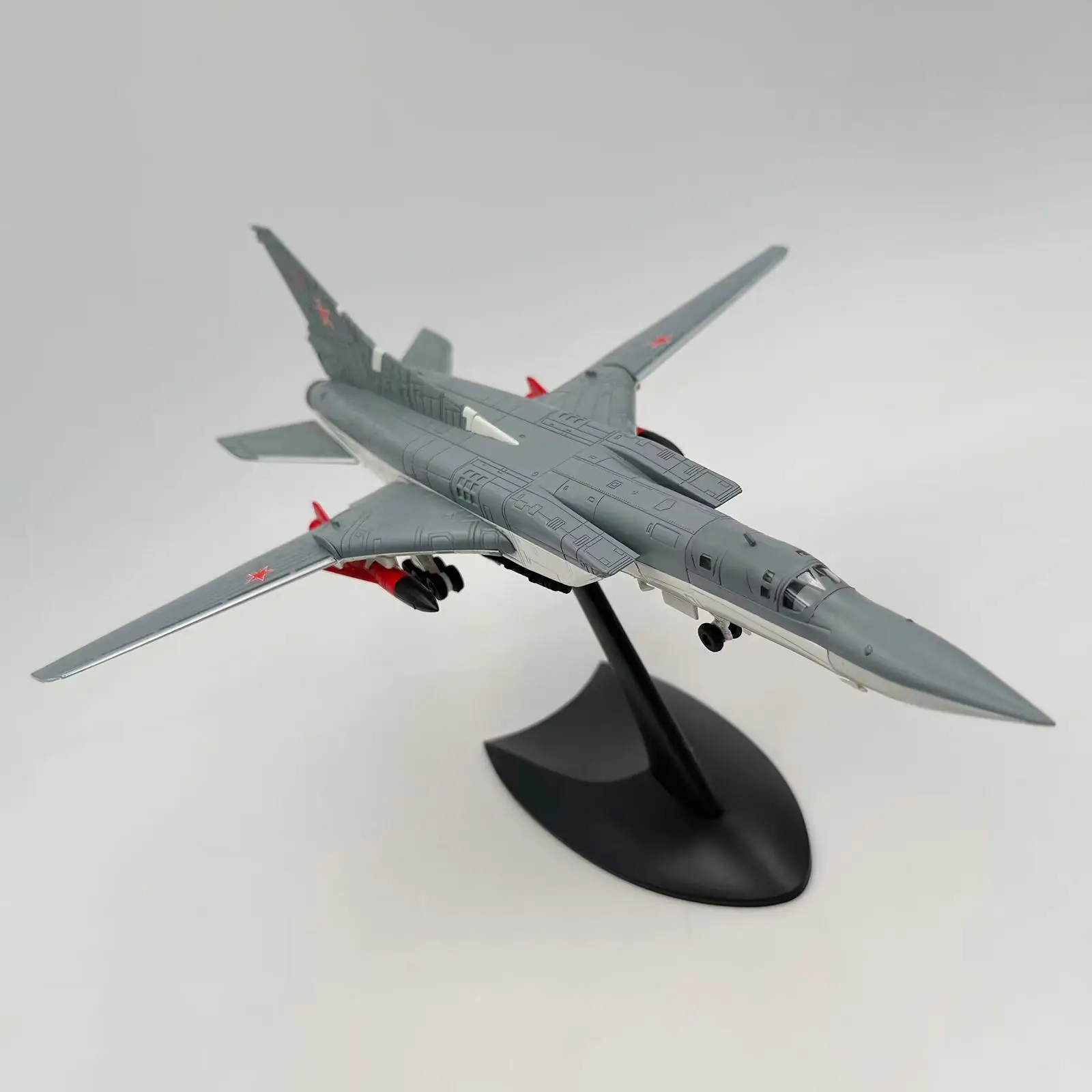 Simulation 1/144 Fighter Diecast Model Collection Kids Adults Toy Retro Plane with Base for Living Room Bedroom Shelf