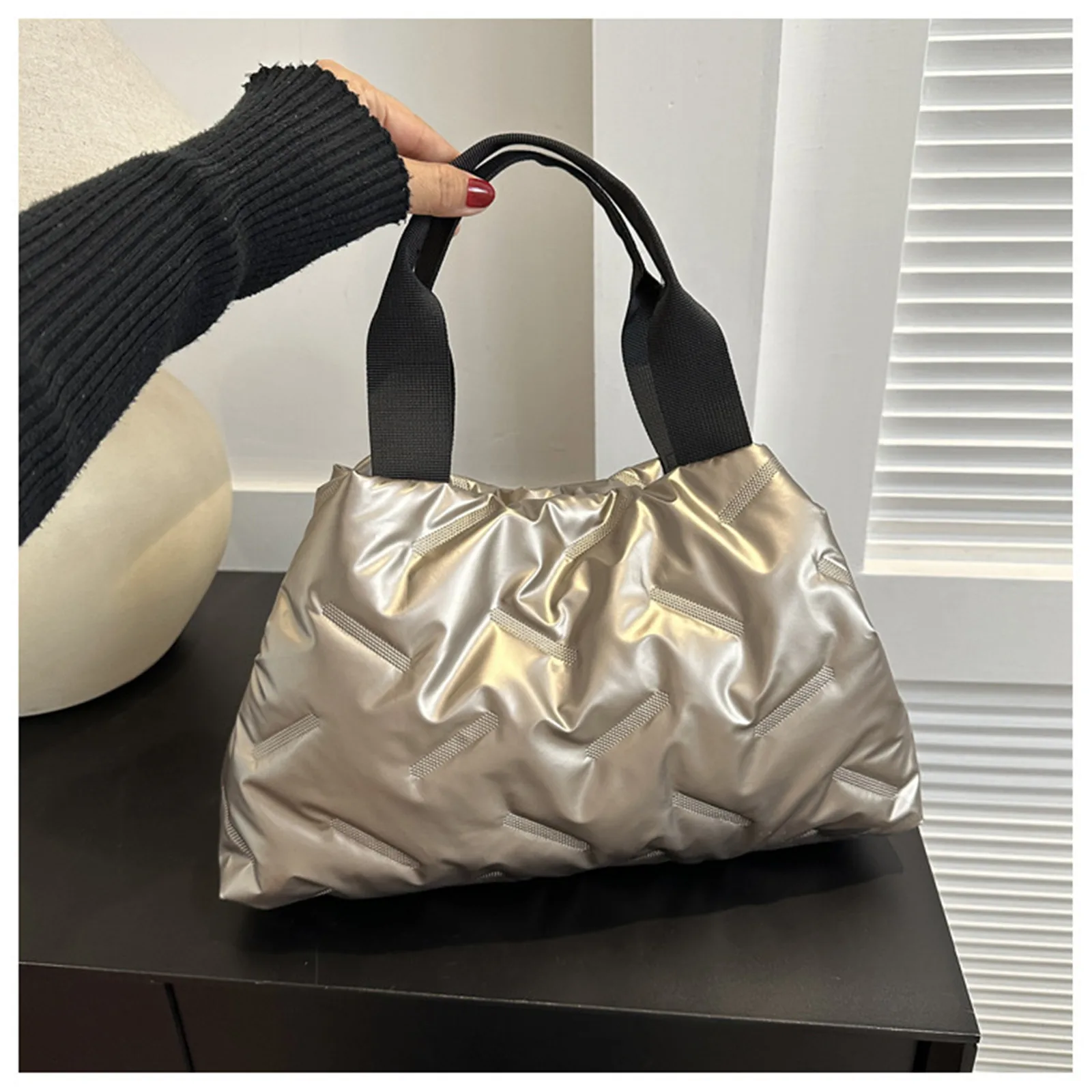 Fashion Women Quilted Hobo Bag Quilted Space Padded Handbag Shoulder Bag Trendy Winter Female Pillow Large Capacity Tote Bags