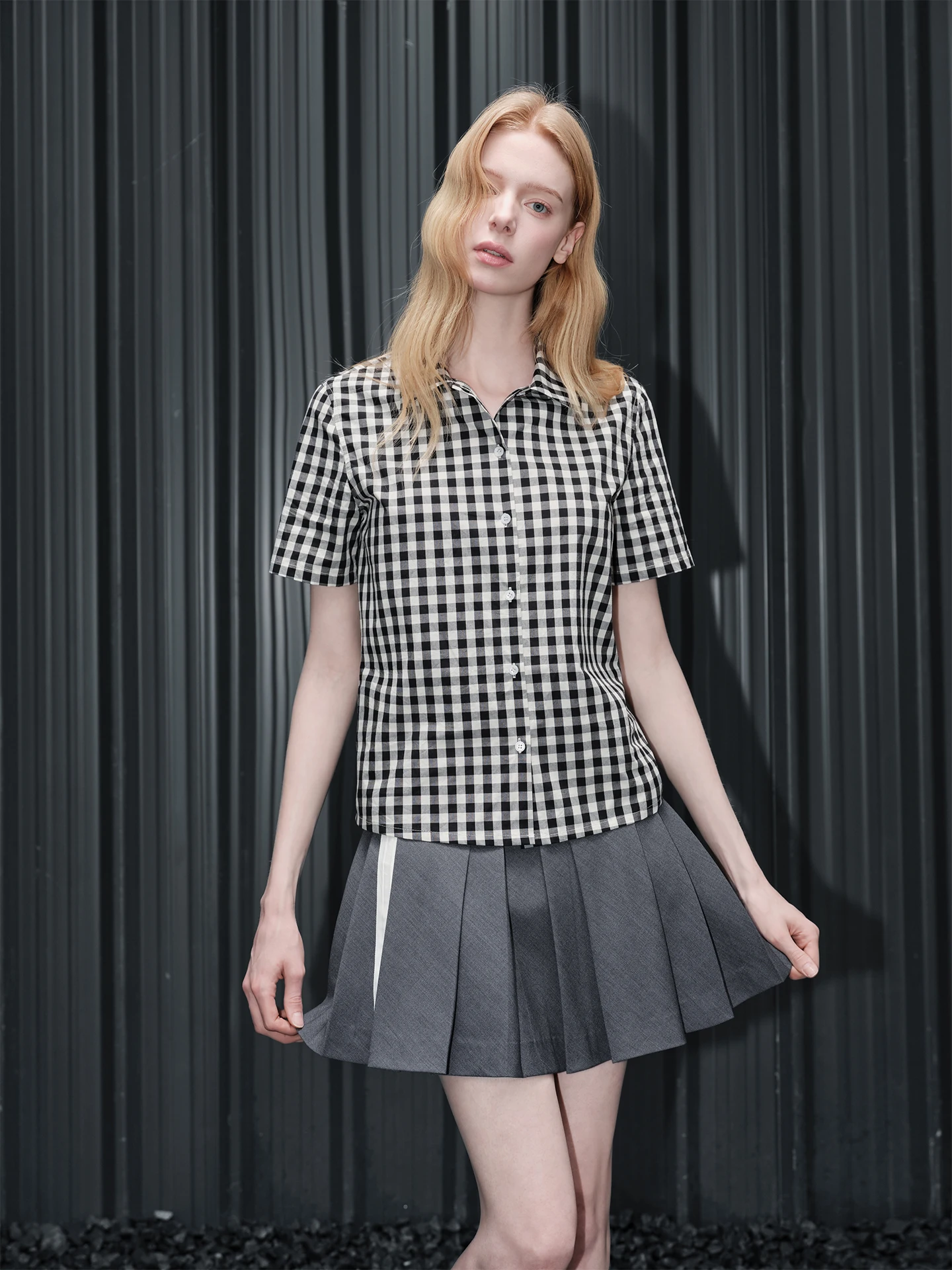 

Рубашка из чистого хлопка в черно-белую клетку с короткими рукавами, женская повседневная элегантная рубашка, весна-лето, новый стиль, уличный стиль