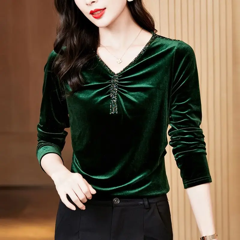 Vintage Elegant V-Neck Velvet Shirt Spring Autumn Stylish Beading Tassel Casual Folds Female Clothing Commute Basic Slim Blouse