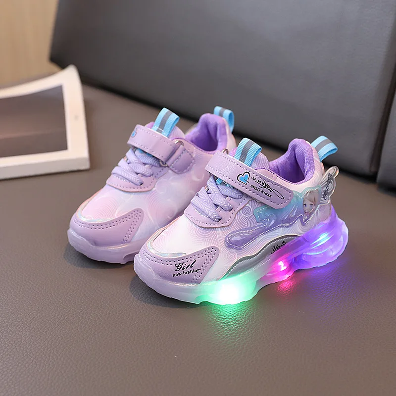 2024 Girls Hot Selling Four Season Cartoon Mesh Sneaker Children Casual LED Luminous Sport Shoes Winter Light Up Shoes 21 to 30.