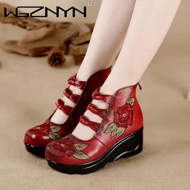 Luxury Ethnic Genuine Leather Single Shoes Women Autumer Slope Heel Round Toed Mother Shoe Embroidered Retro Shallow Mouth Shoes