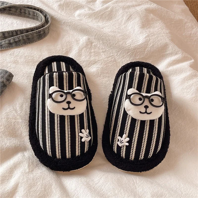 

Glasses Puppy Color-blocked Cotton Slippers for Women 2025 New Autumn and Winter, Fashionable, Comfortable and Warm Slippers