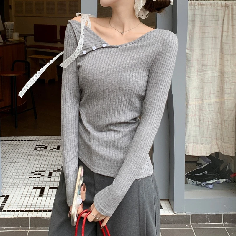 

Осенние кружевные лоскутные женские футболки с нерегулярным воротником, новинка 2025 года, трикотажные рубашки с длинными рукавами и пуговицами, корейские короткие рубашки, тонкий женский топ