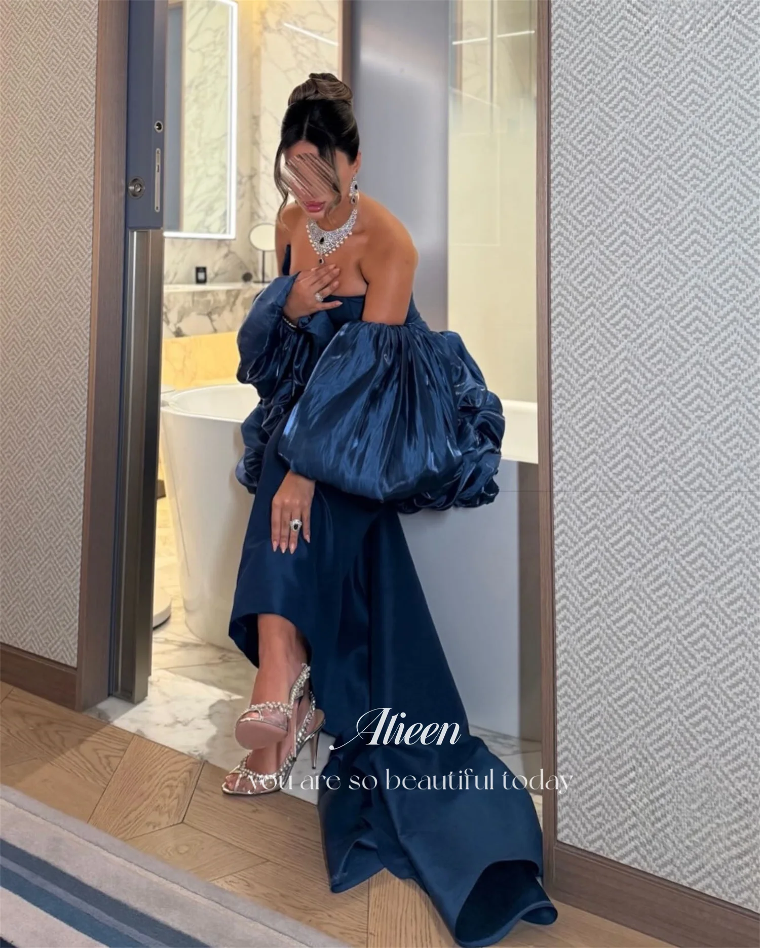 Aileen Satin Elegante Partykleider 2025, Плае Naderso Porno, maßgeschneiderte Brautkleider für Partys, Puffärmel, Roben von Soirée, Blau – Detail 8