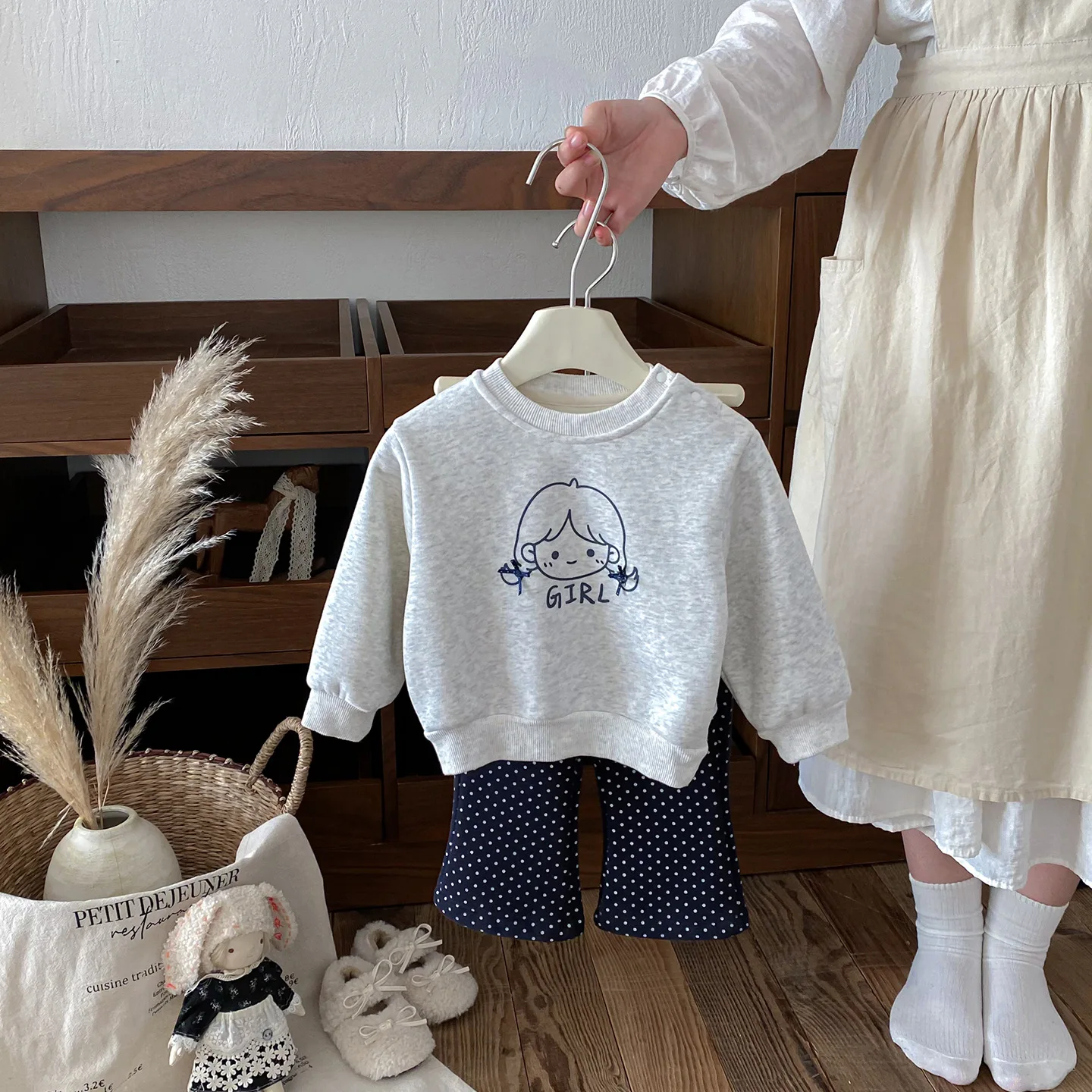 

Осенне-зимние комплекты детской одежды для девочек, утепленные детские свитшоты для маленьких девочек, топы + повседневные штаны в горошек для маленьких девочек