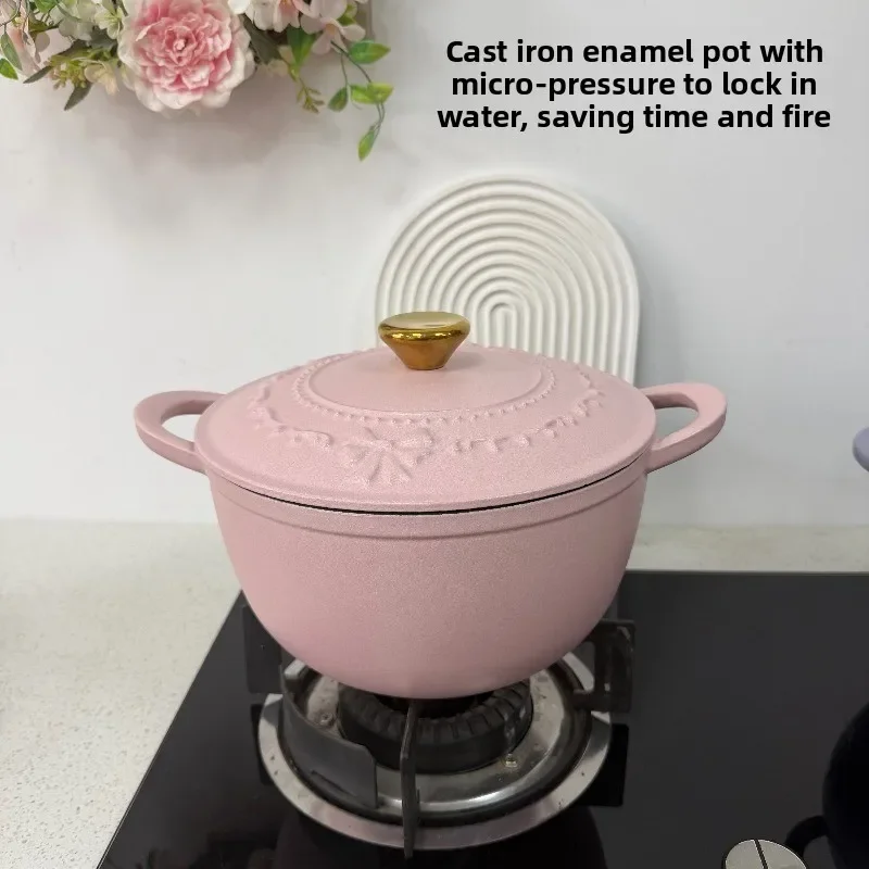Pink Kitchen French Romantic Enamel Pot Embossed Elliptical Cast Iron Pots Home Stew Pot Runway Pot Induction Cooker Soup Pots