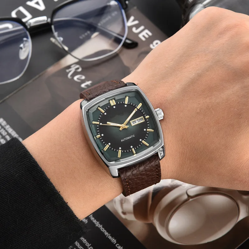 2024 8Monthly Hot  Men's Casual Mechanical Double Calendar Leather Mechanical Watch Is Available One Generation