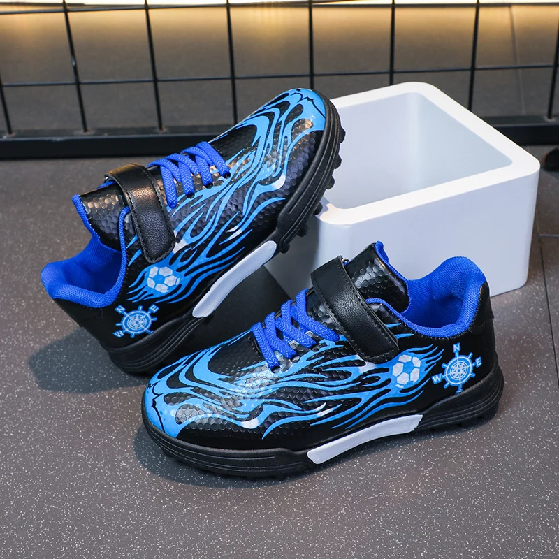 Dziecięce korki piłkarskie Fashion Design Oddychające, antypoślizgowe buty piłkarskie dla chłopców i dziewcząt