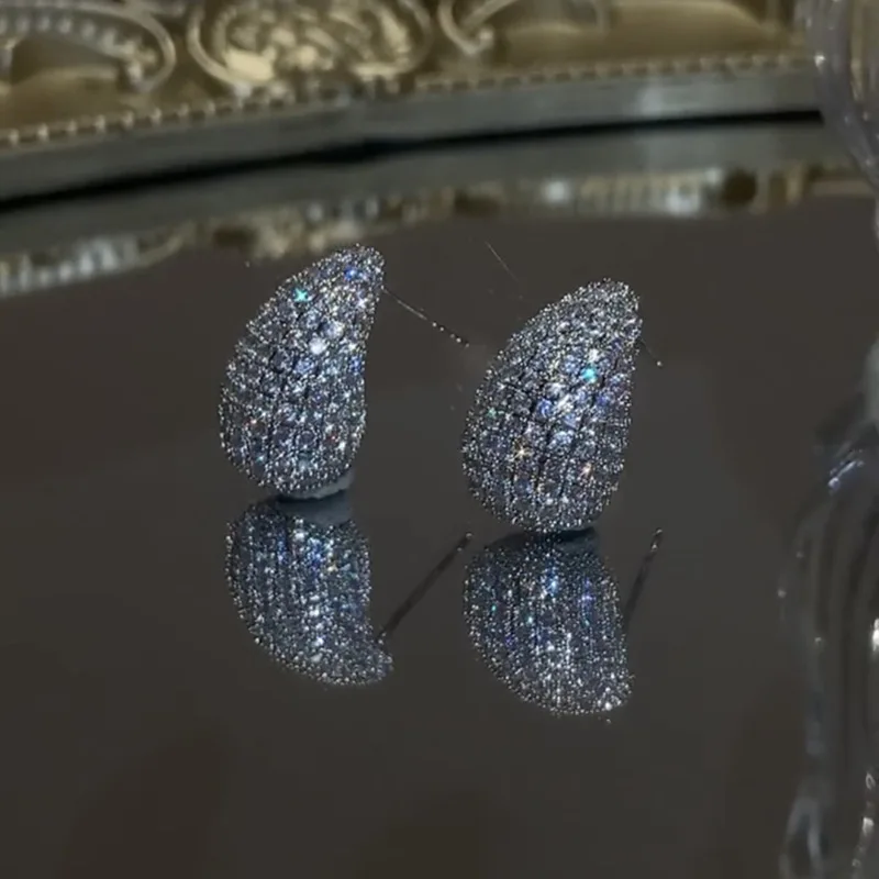 South Korea hot selling fashion jewelry silver plated luxury zircon water drop earrings Luxury women shining party accessories