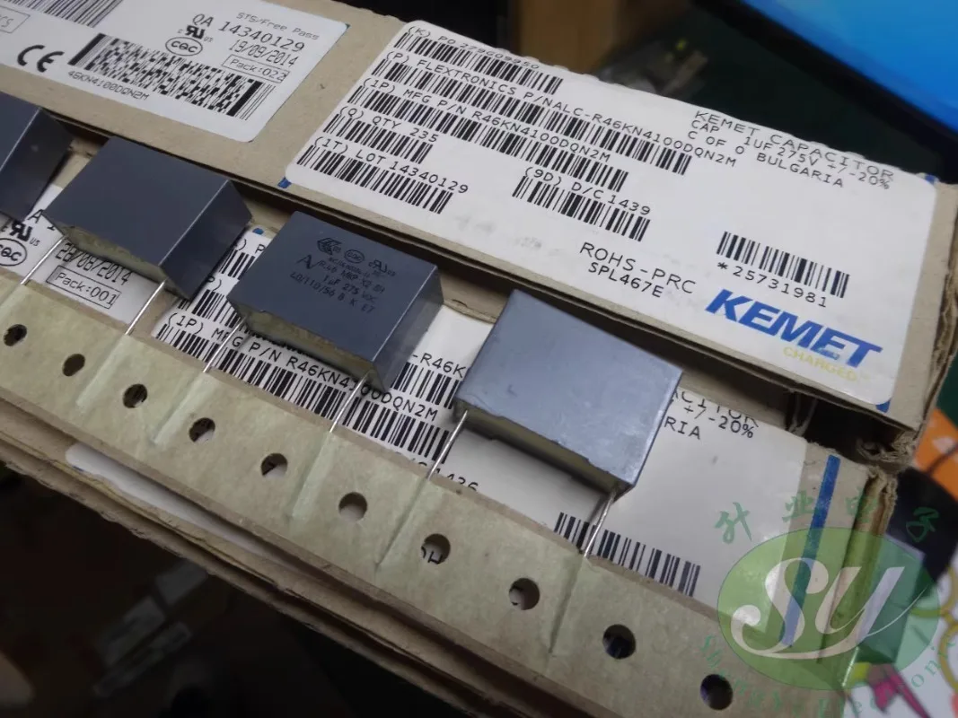 5PCS AV R46 1,0 uf/275VAC 1uf 1u0 105 Neue dicke 9,7 film kondensator 22MM R46KN4100DQN2M