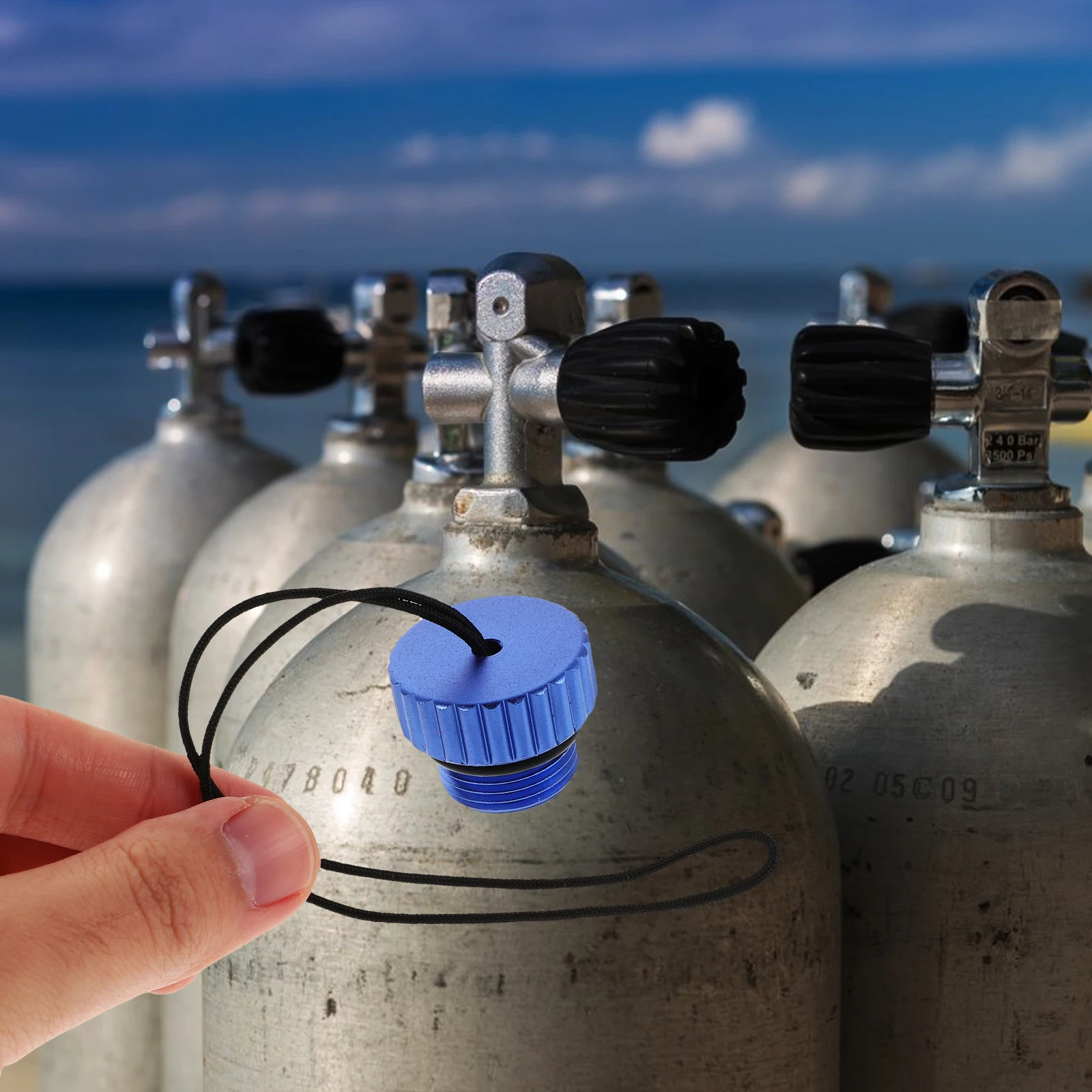 

Submersible Oxygen Bottle Dust Plug 6061 Aluminum Scuba Tank Valve Cap Lightweight Diving Gear ProteCTOR Gas Bottle Threaded
