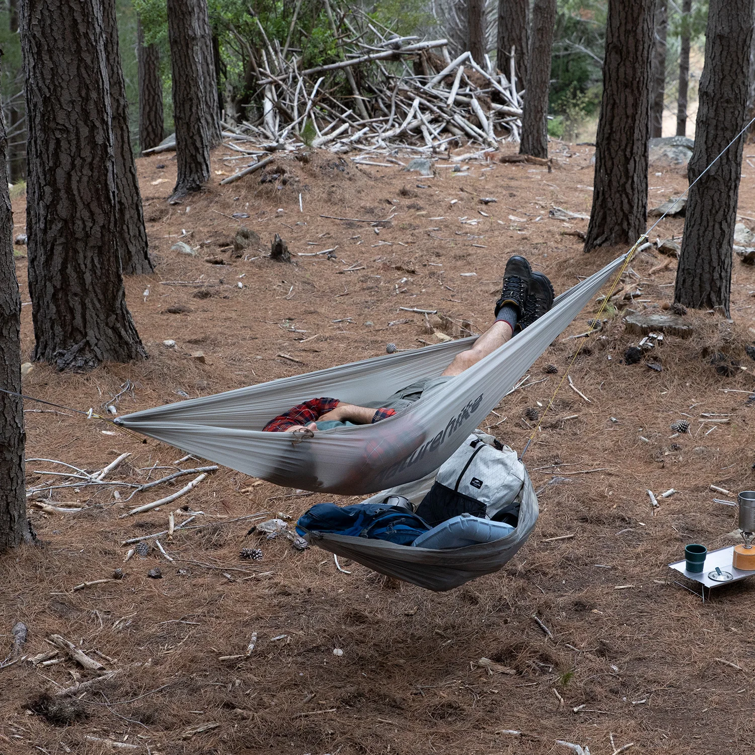 Imagem -05 - Naturehike-ultralight Camp Swing Hammock para Pessoa Rede Portátil Alta Resistência Nylon 30d Respirável Peso do Rolamento de 150kg 265g