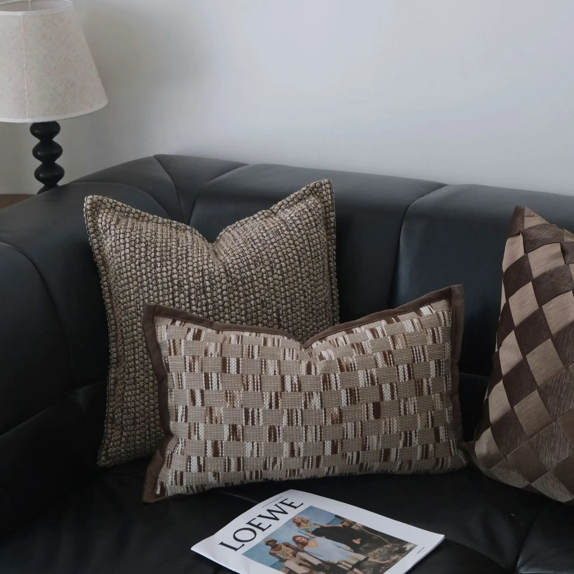 2026 New Brown Grey Texture Woven Cushion Cover Italian Maillard Plaid Jacquard Decorative Pillow Covers for Sofa Home Decor