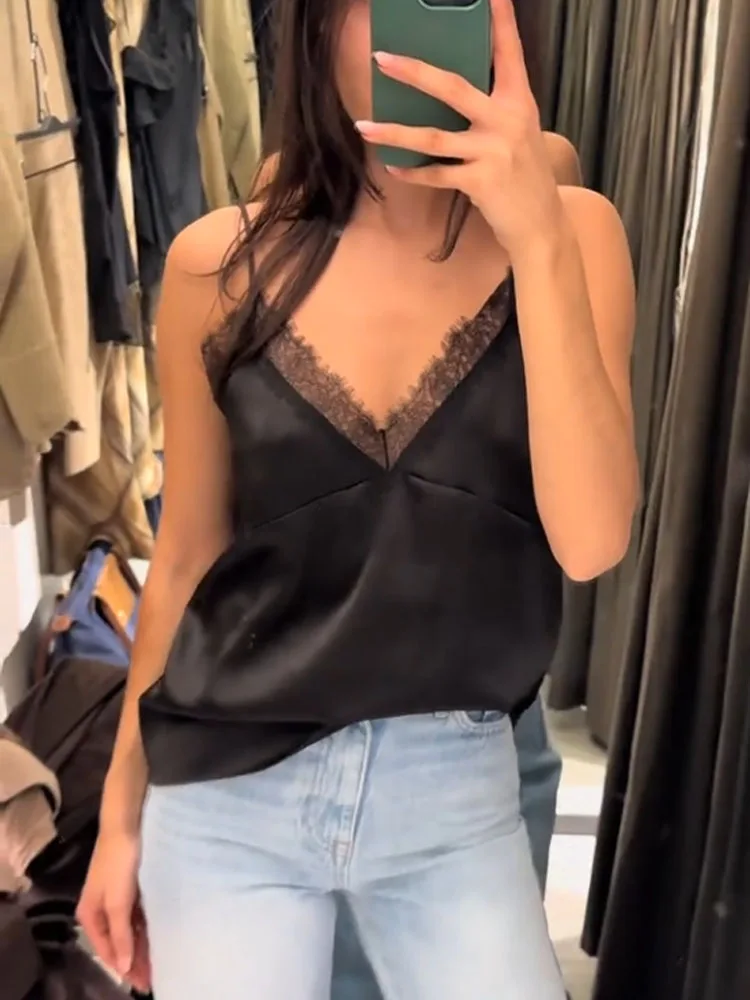 

HH 2026 Women New Fashion Lace Halter Top Sleeveless Backless V-Neck Sexy Top Woman Solid Casual Slim Short Top Street Style Y2K