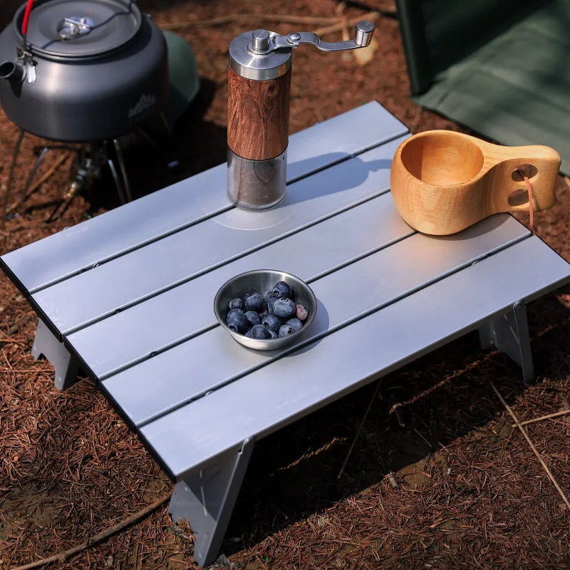 Outdoors Camping Mini table Ultralight portable Aluminium alloy Foldable Table for Picnic BBQ Super small casual table Tent camp